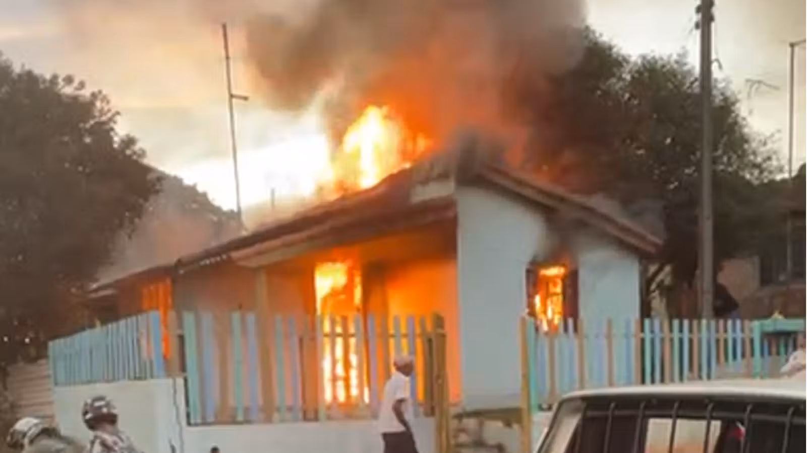 Mulher de 57 anos morre em incêndio dentro de casa em Uchoa (SP)