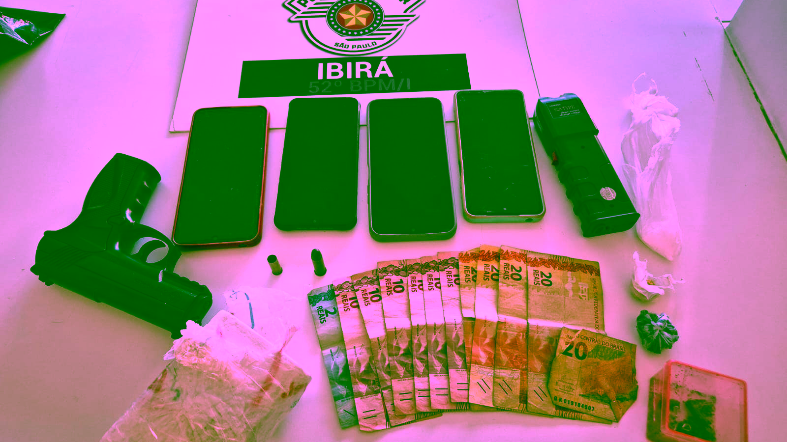 Suspeito é preso por tráfico de drogas com quase meio quilo de cocaína em Ibirá (SP)